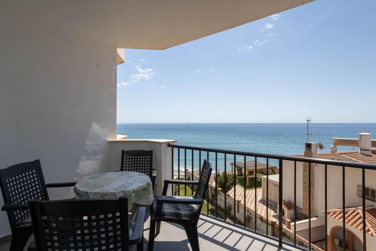 Apartment Arce Frontline Seaview ネルハ エクステリア 写真