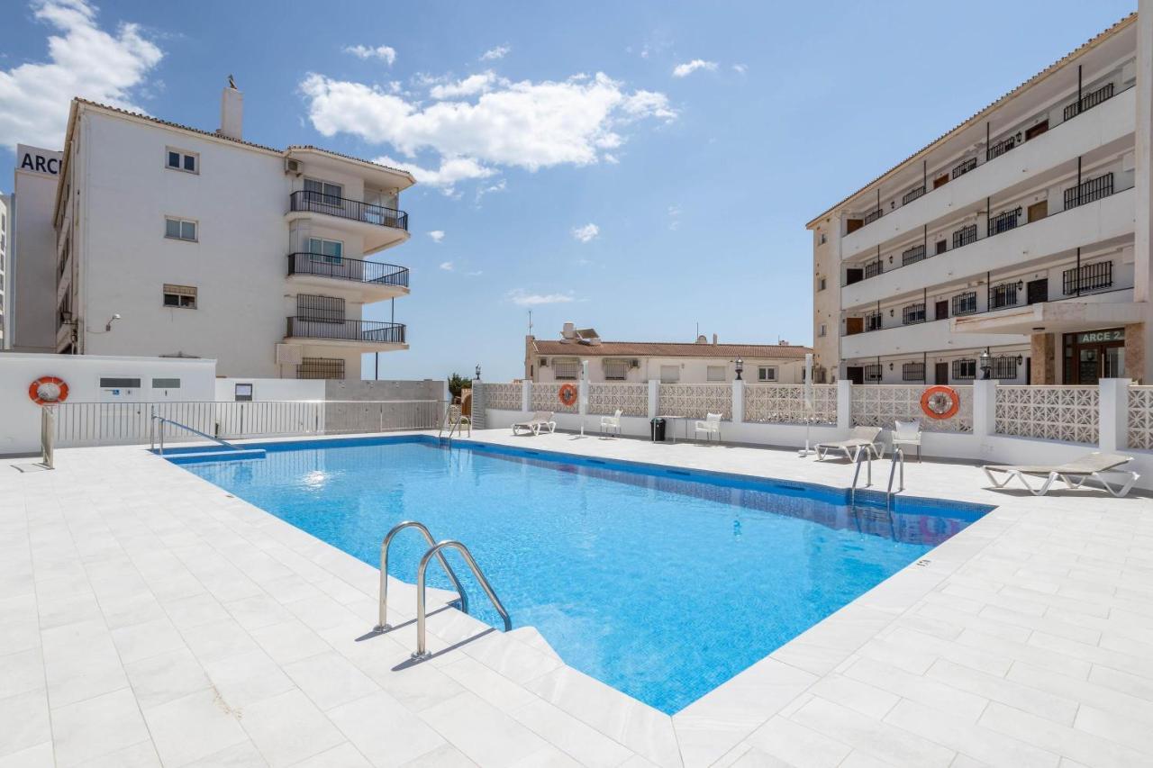 Apartment Arce Frontline Seaview ネルハ エクステリア 写真
