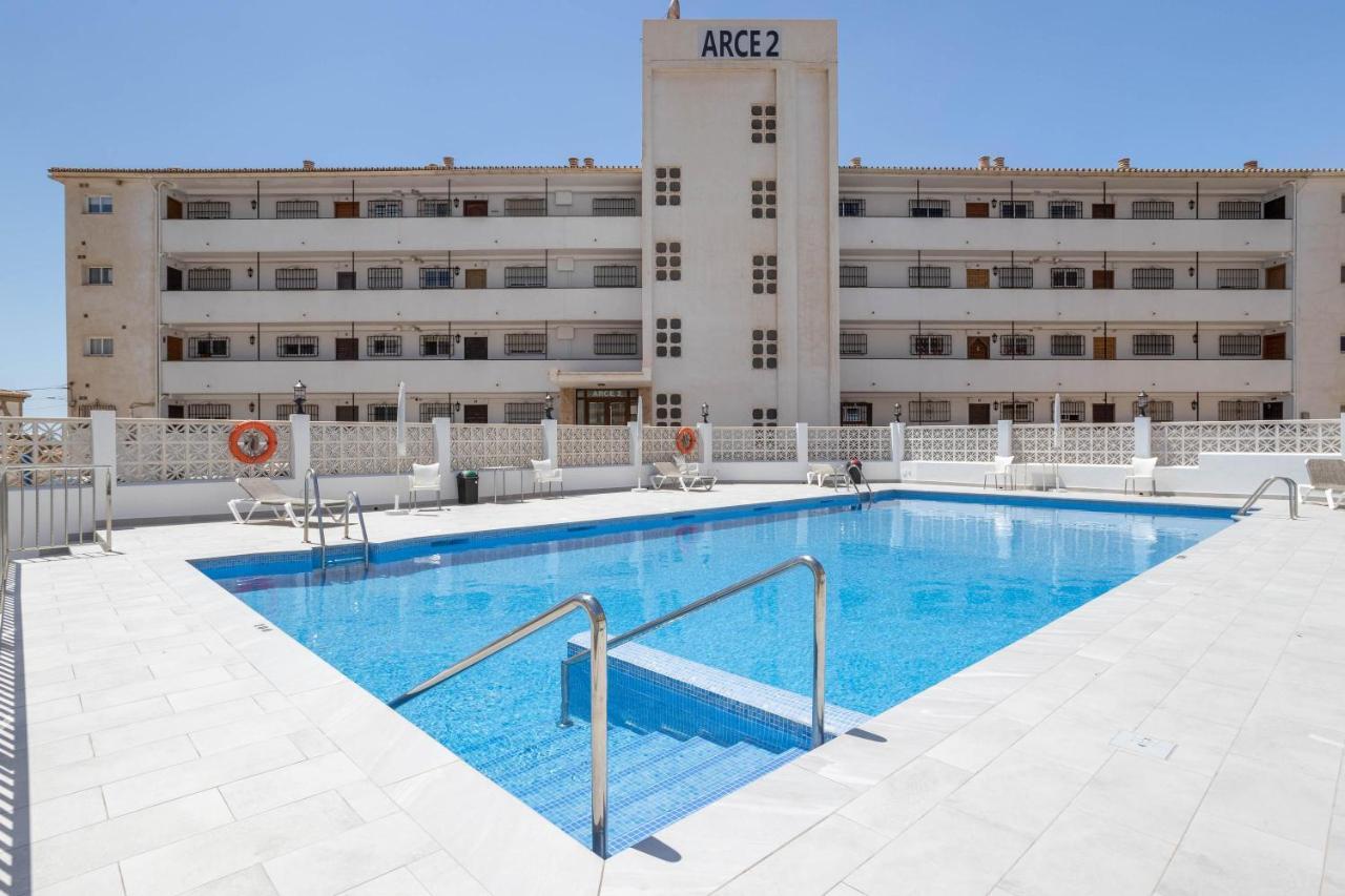 Apartment Arce Frontline Seaview ネルハ エクステリア 写真